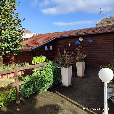 Maison De Famille A Périgueux Екстериор снимка