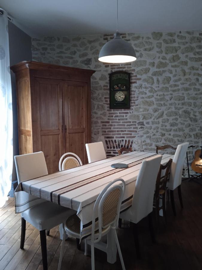 Maison De Famille A Périgueux Екстериор снимка