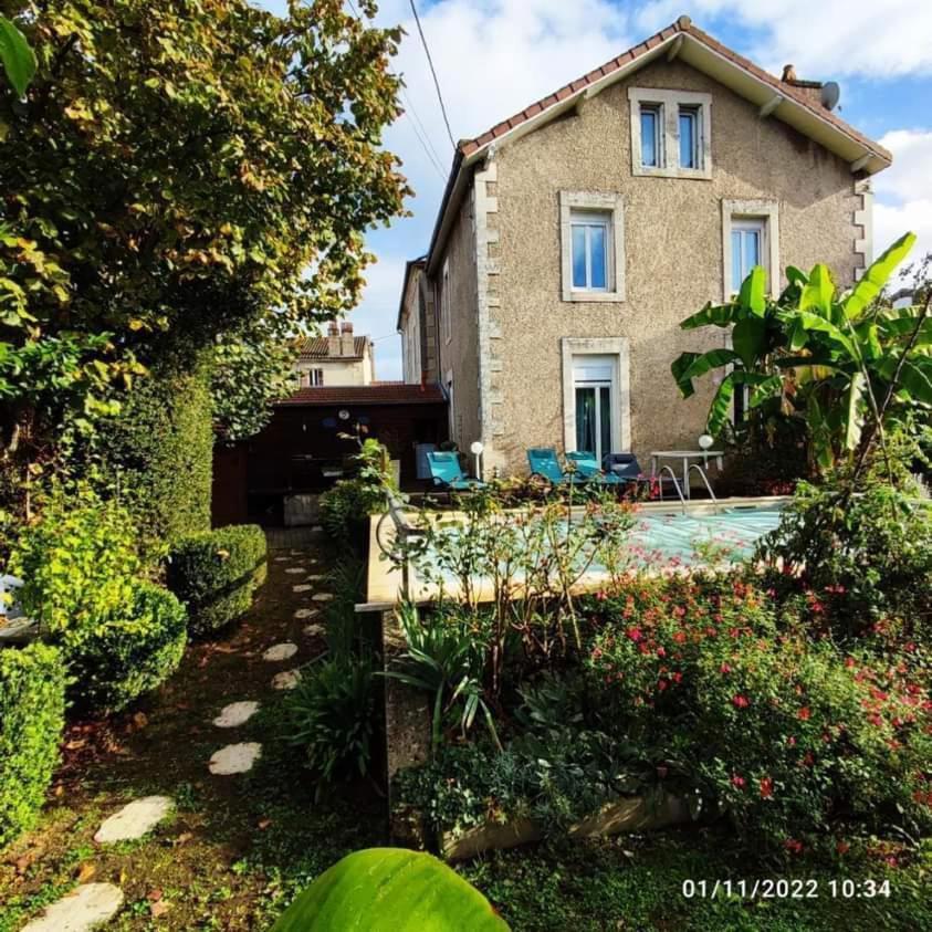 Maison De Famille A Périgueux Екстериор снимка
